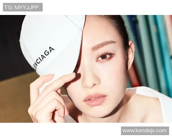 足球明星们的卷发风潮背后隐藏的时尚密码与个性魅力分析 足球明星们的卷发风潮背后隐藏的时尚密码与个性魅力分析