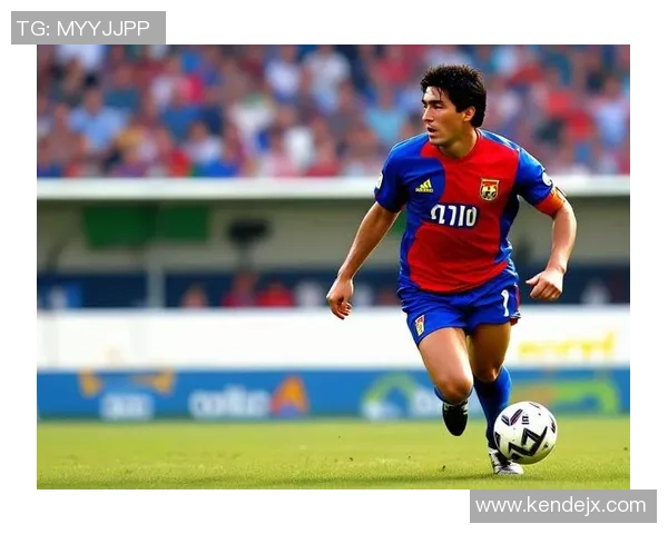 足球明星的嘴巴与球场魅力之间的精彩故事与传奇瞬间 足球明星的嘴巴与球场魅力之间的精彩故事与传奇瞬间