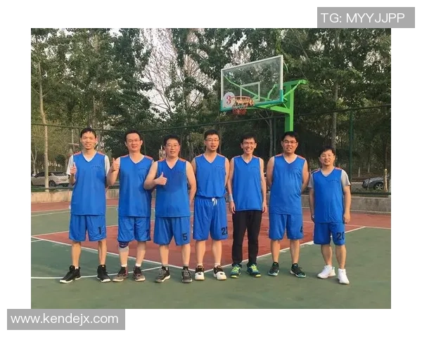 重庆篮球队在杯赛中的速度优势分析与表现点评 重庆篮球队在杯赛中的速度优势分析与表现点评