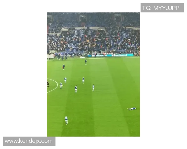 足球技术排名：成都足球队创新高